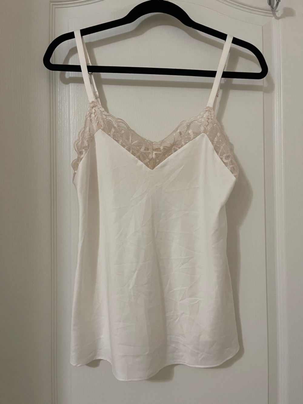 Flora Nikrooz top size small EUC